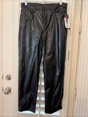 NWT Black Faux Patin Leather Look Women’s Dress Pants / Jeans. Size 8.